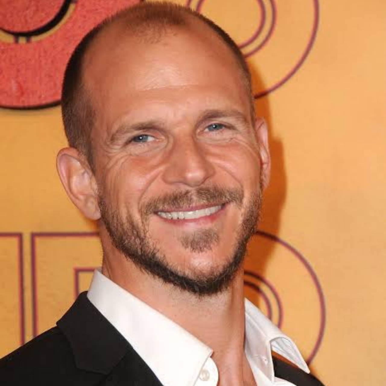 Gustaf Skarsgård